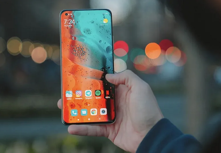 Обзор смартфона Xiaomi 12 Lite: особенности и преимущества